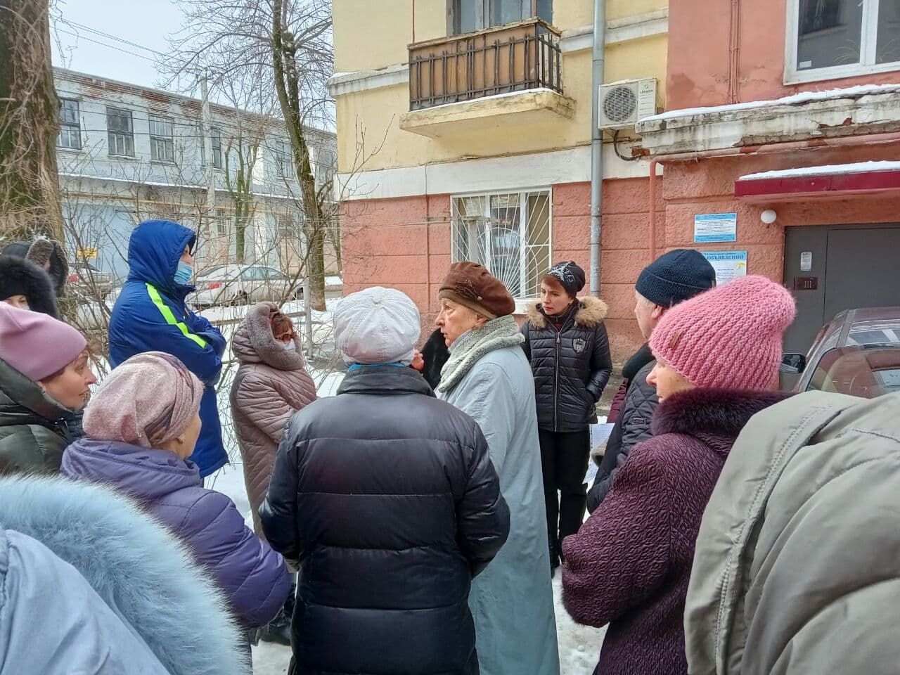 Ростов-на-Дону: Жители протестуют против уплотнительной застройки — Левый  Фронт