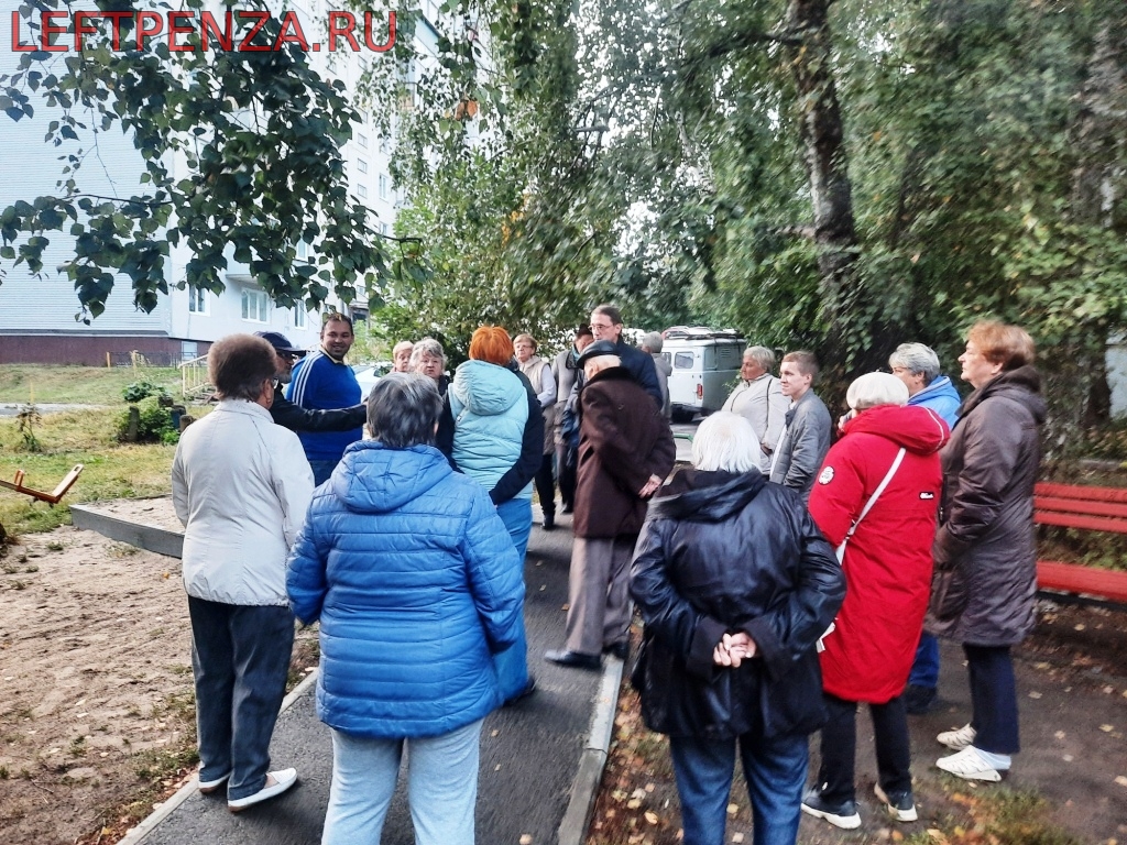 Жители Пензы из Военного городка, возмущённые транспортными проблемами,  вышли на народный сход — Левый Фронт